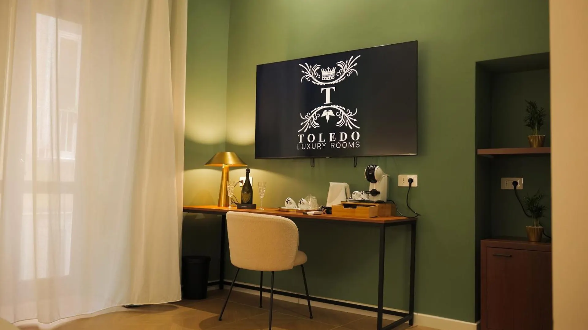 Toledo Luxury Rooms - Lr Collection Naples 0*,  Italy
